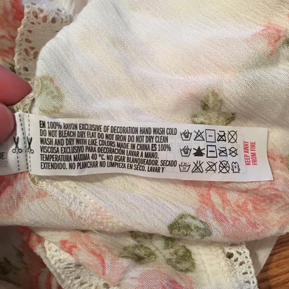 🌸NWT Forever 21 Lingerie Floral PJ Set🌸 - Picture 5 of 5